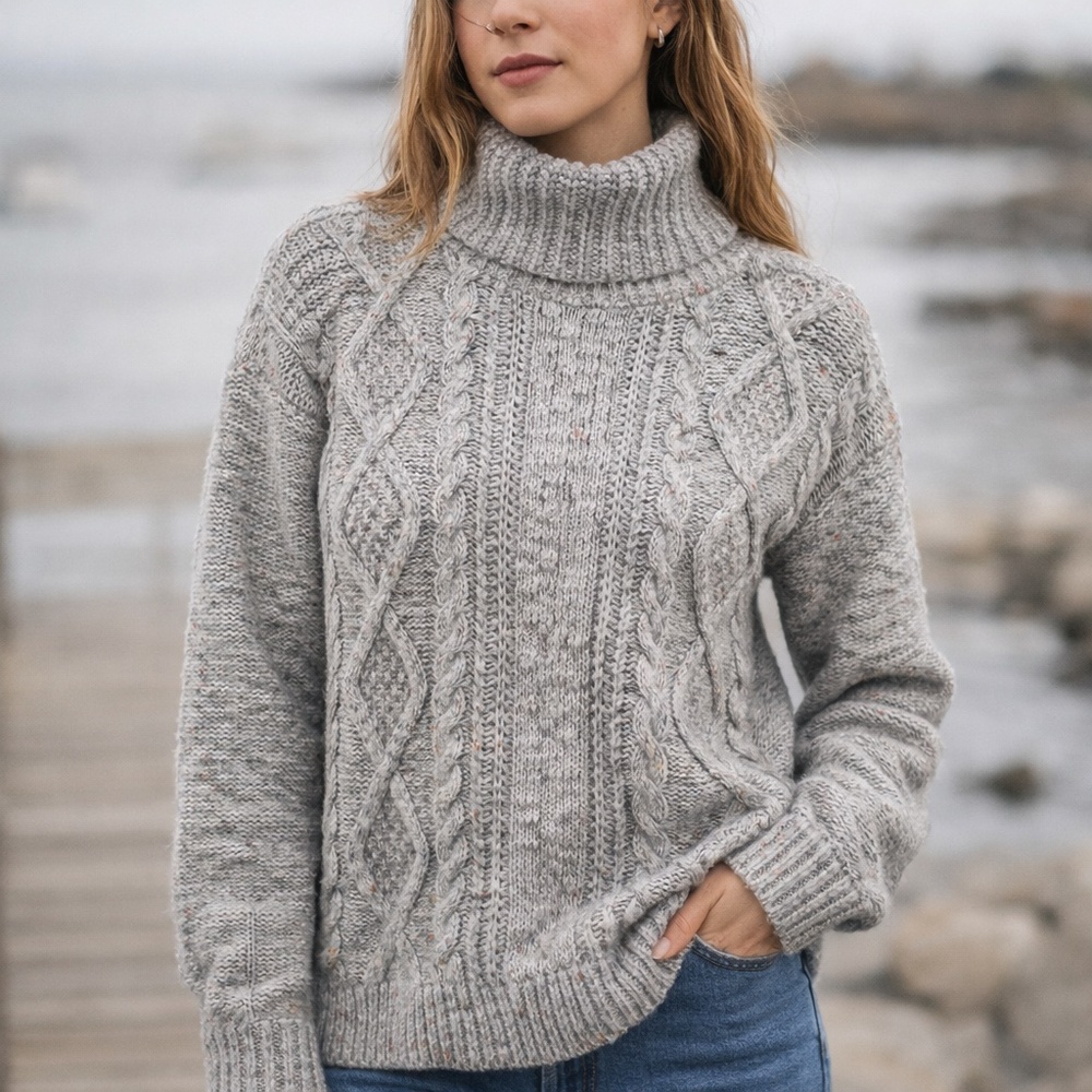 Lands’ End Grey Cable Knit Turtleneck Sweater Wool Blend Size Small